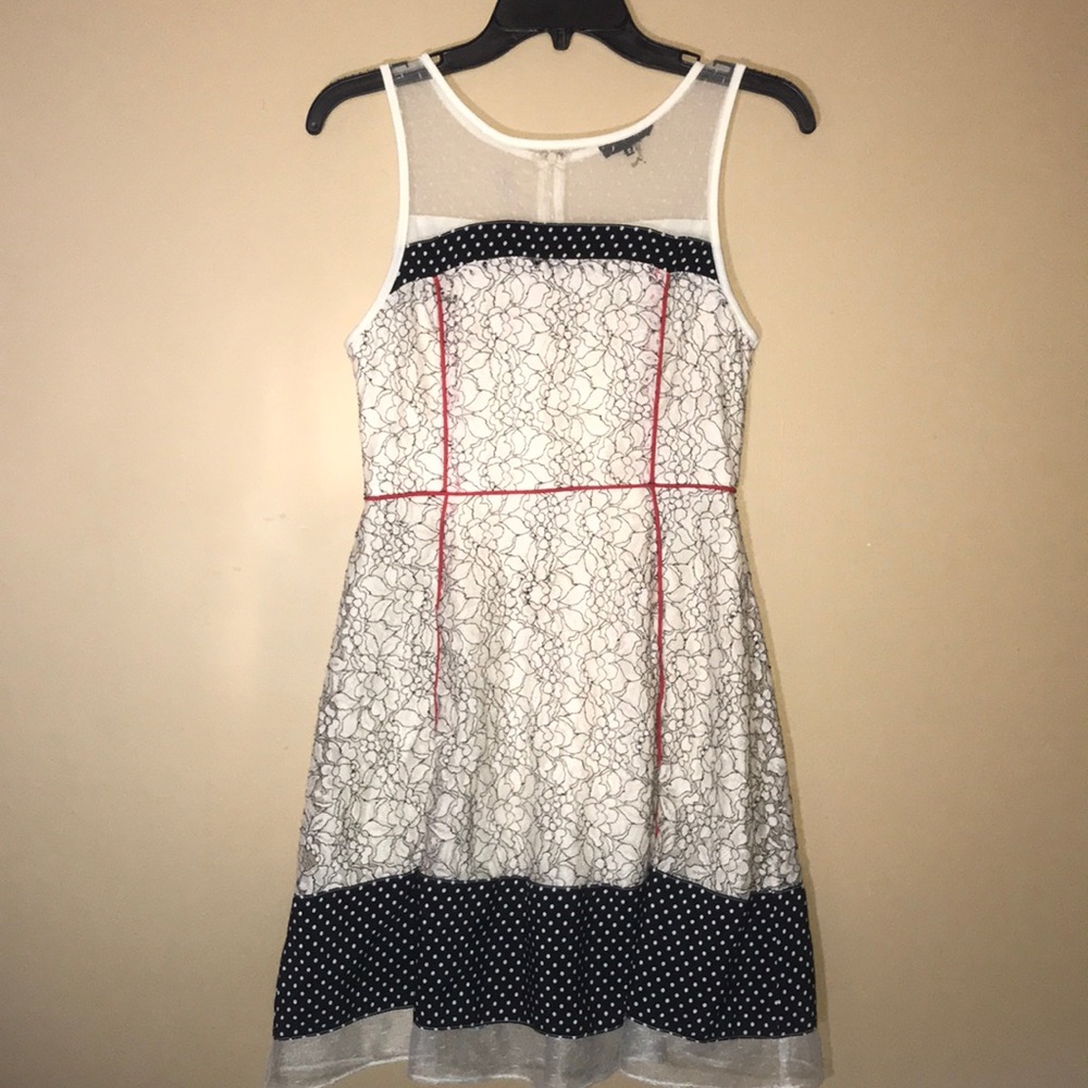 🌟 EUC {Anthro} Ryu Floral Lace dress, Sz S